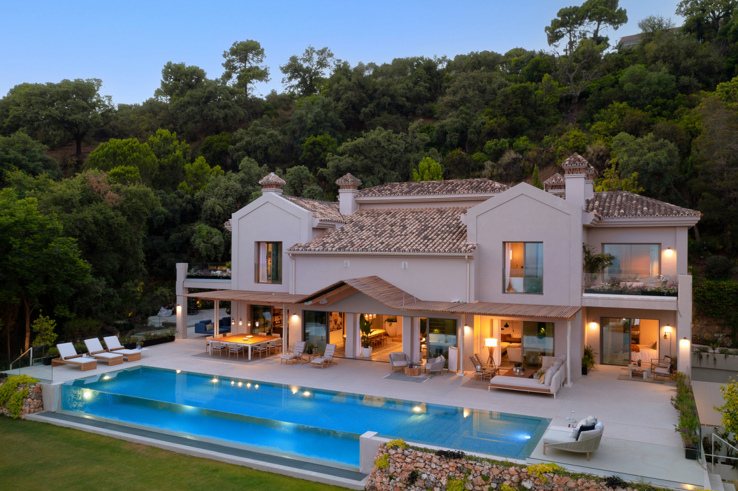 V2510 - Impressive Villa in La Zagaleta 