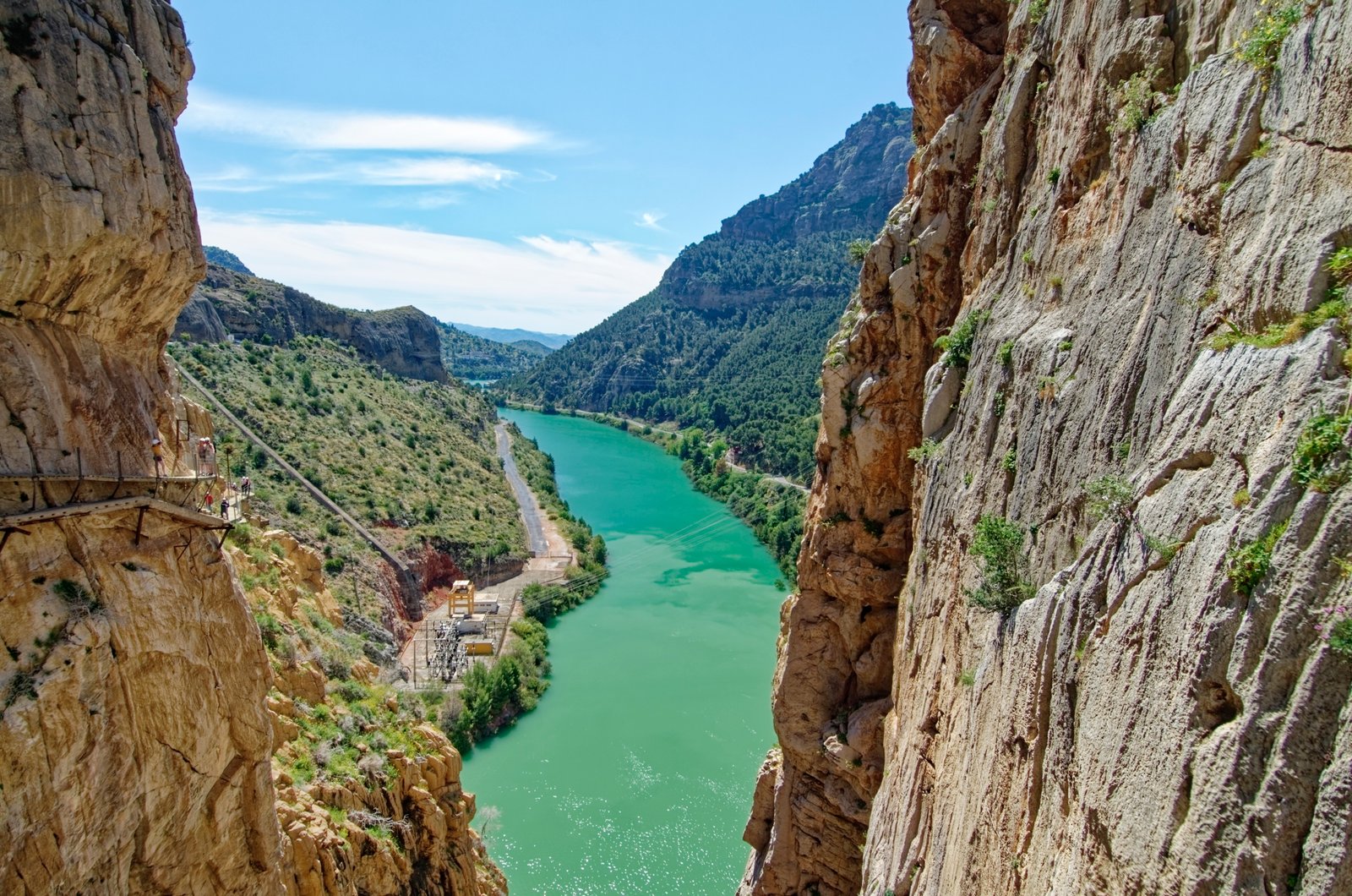Caminito del rey, worlds most dangerous walk, adventure, hiking, trekking, nature, lake, el chorro, tour