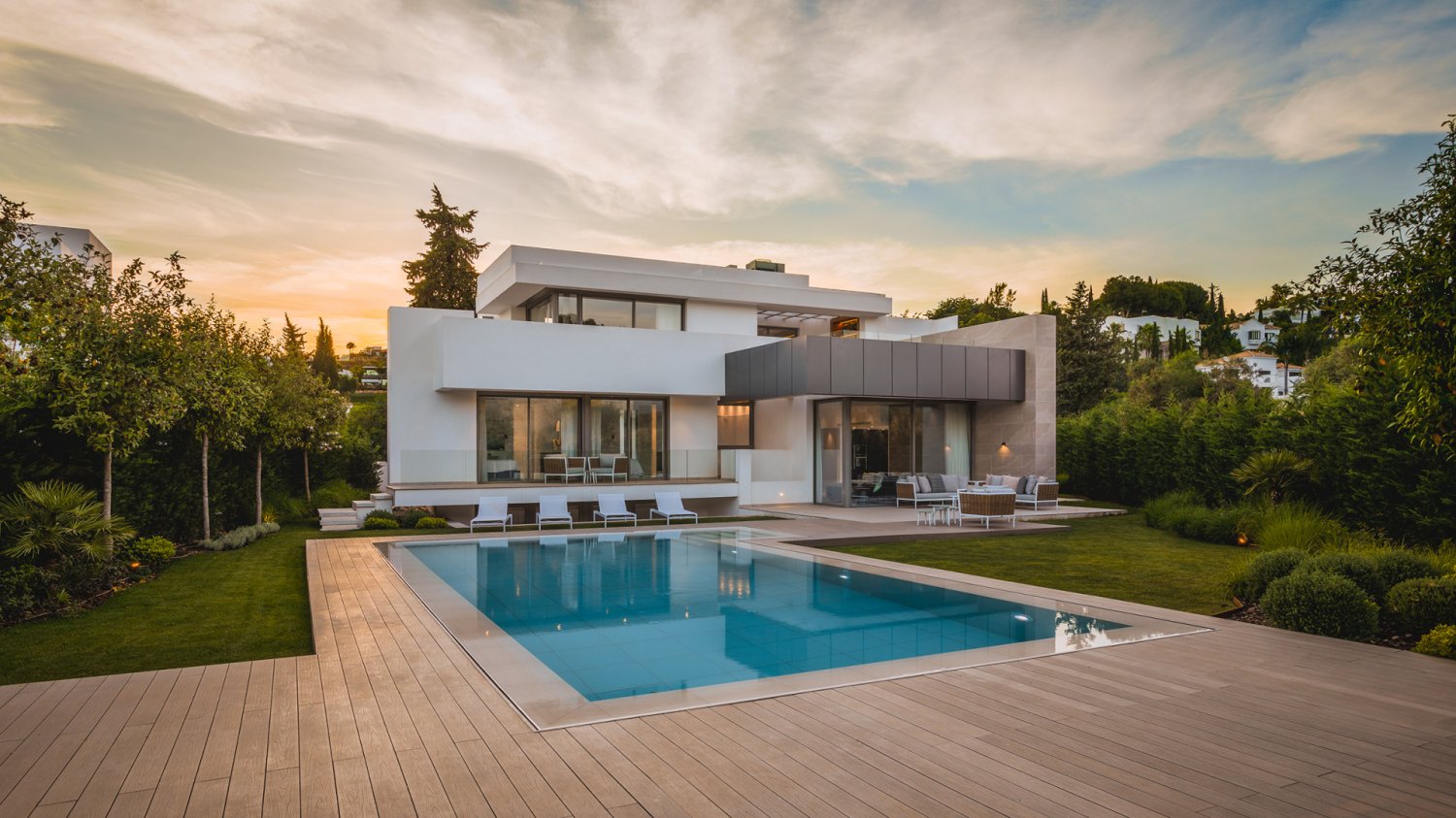 V2357-AAP - A Villa de lujo en Marbella