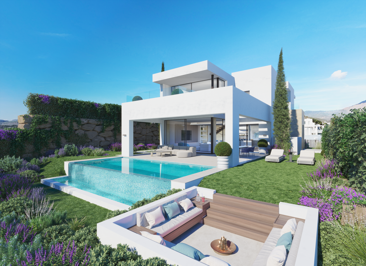 Villa for sale in Estepona Golf, Estepona West