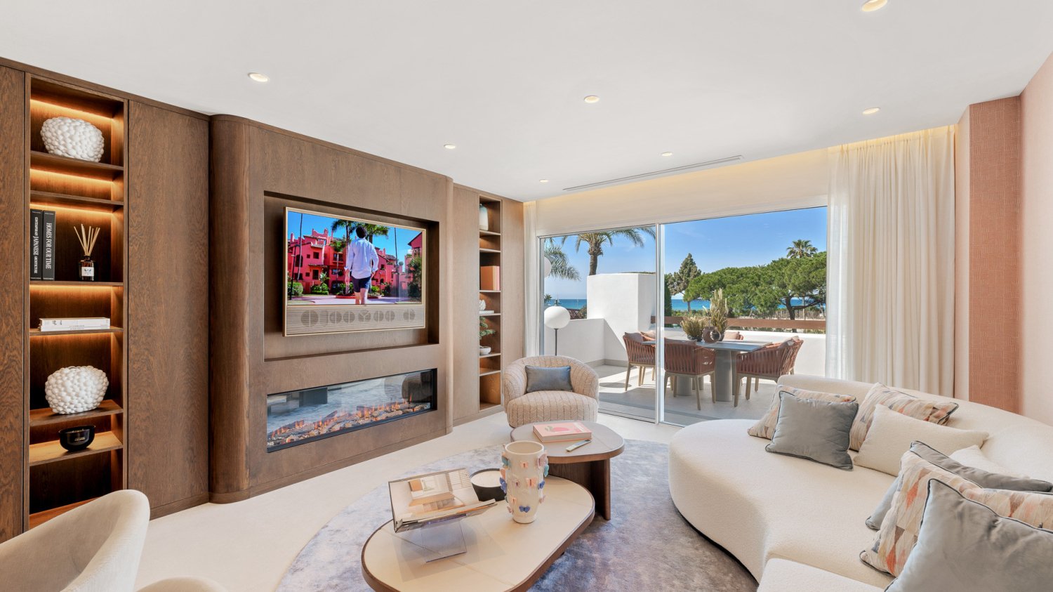 Apartamento en primera línea de playa en planta media, recientemente renovado