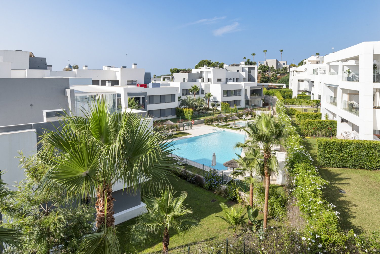 2 Bedroom Penthouse in Vanian Gardens II, Selwo, Estepona