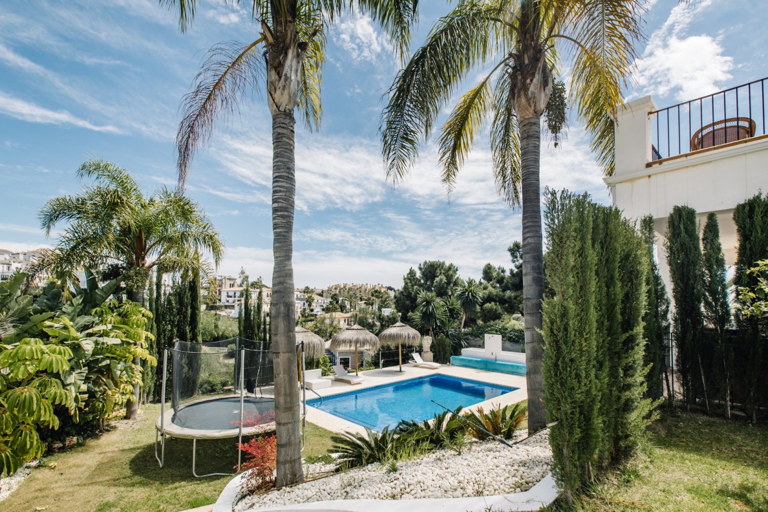 Andalusian style villa frontline Golf, La Resina, Selwo, Estepona
